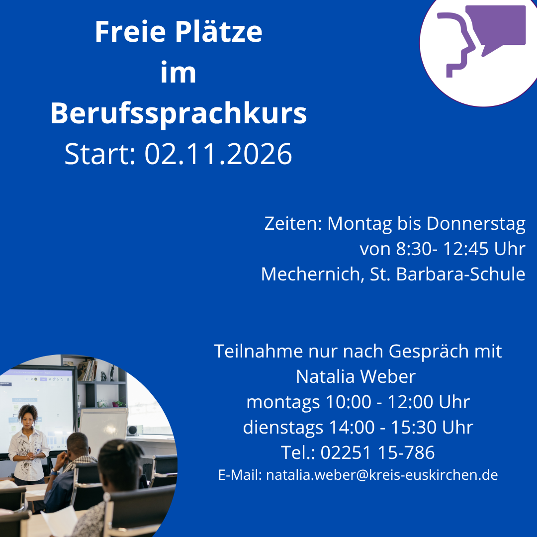 Öffnet die Seite 'Freie Plätze im Berufssprachkurs' blaue Kachel mit Text, Foto (Klassenraum mit Erwachsenen und Dozentin) und vhs Fachbereichslogo (weißer Hintergrund mit violettem Gesicht und Sprechblase)